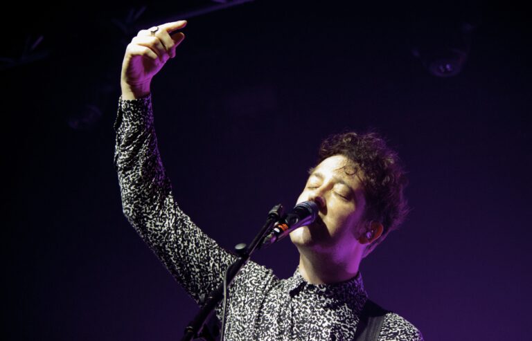 LIVE PHOTOS: The Wombats // Manchester Academy, UK