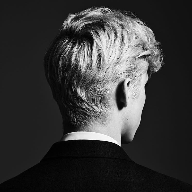 ALBUM REVIEW:  Troye Sivan // Bloom