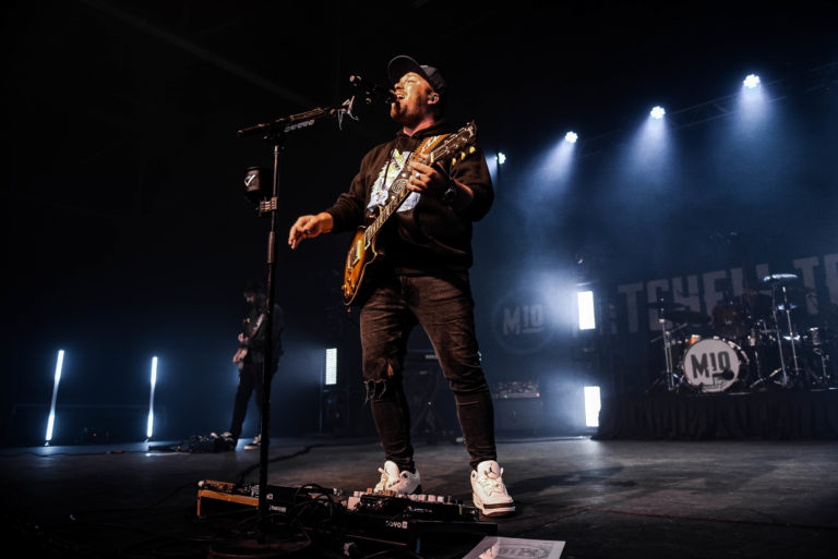 LIVE PHOTOS: Mitchell Tenpenny // Nashville, TN