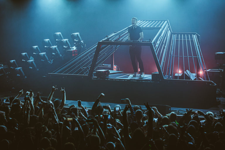 LIVE PHOTOS: Armin van Buuren // Raleigh, NC
