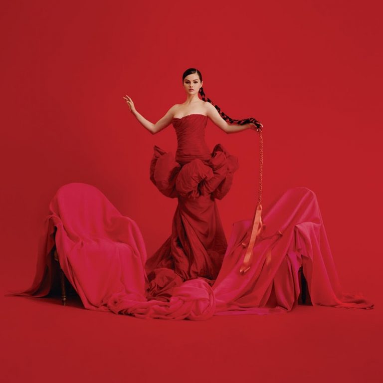 Selena Gomez releases first Spanish EP, REVELACIÓN