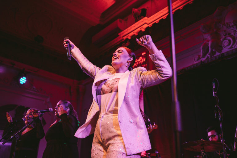 Eden Hunter puts on an incredible performance at Bush Hall