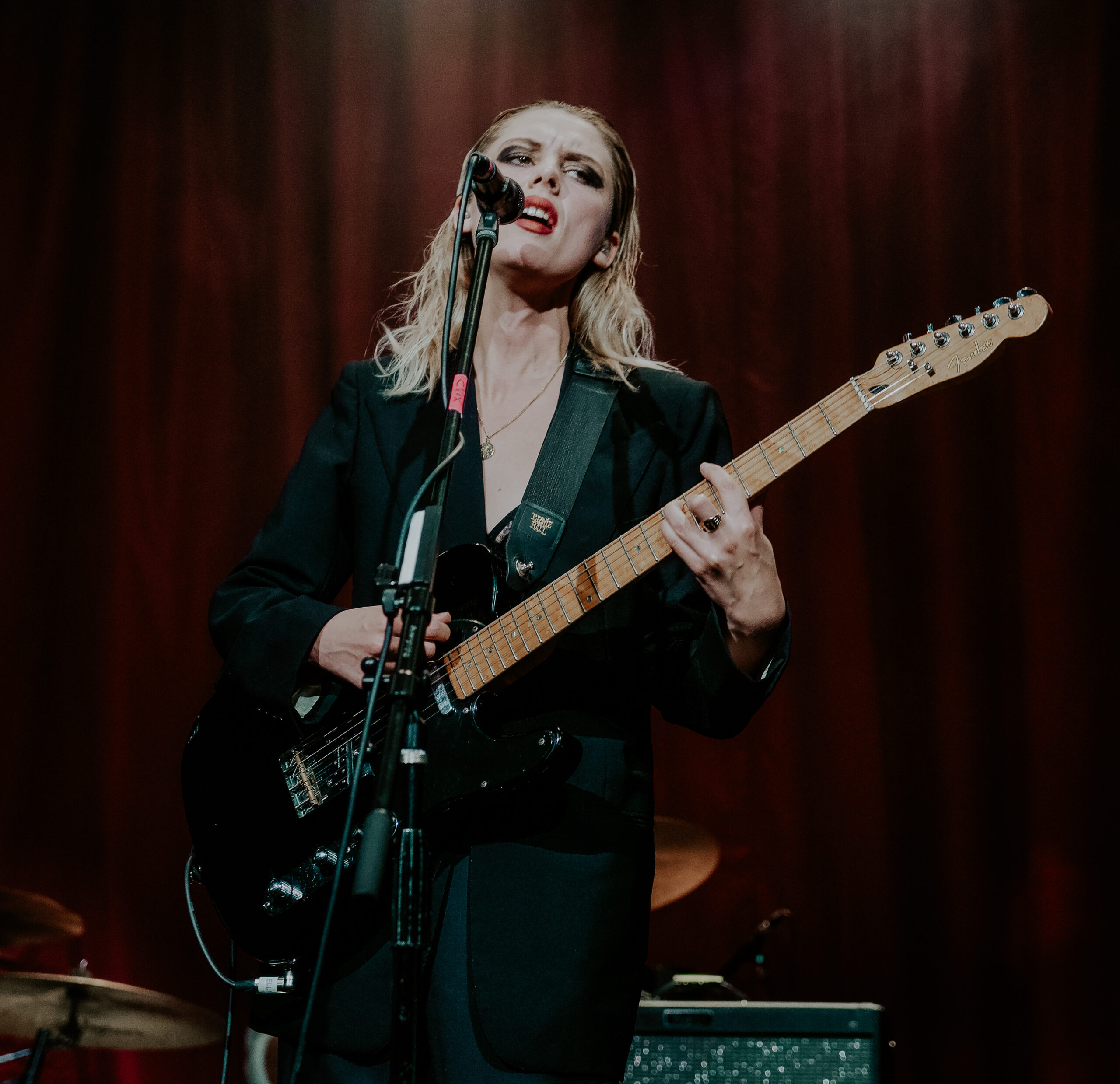 Wolf Alice bring Blue Weekend to New York City