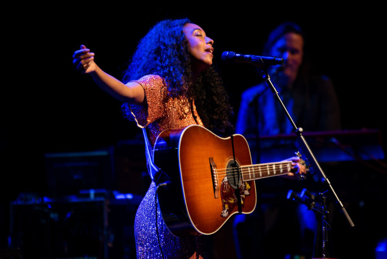 Joss Stone and Corinne Bailey Rae heat up a cold night in Clearwater, FL