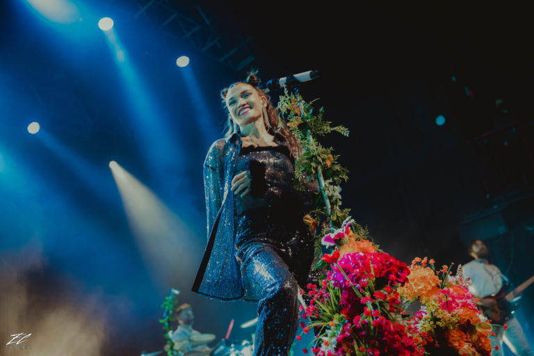 MisterWives make their return to Boston & put on an emotional show
