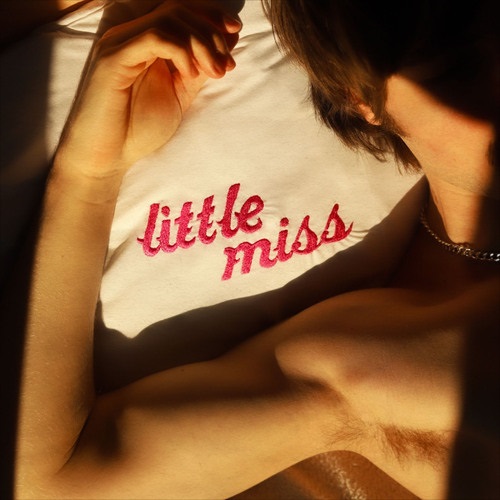 Will Joseph Cook has a new object of affection on “Little Miss”