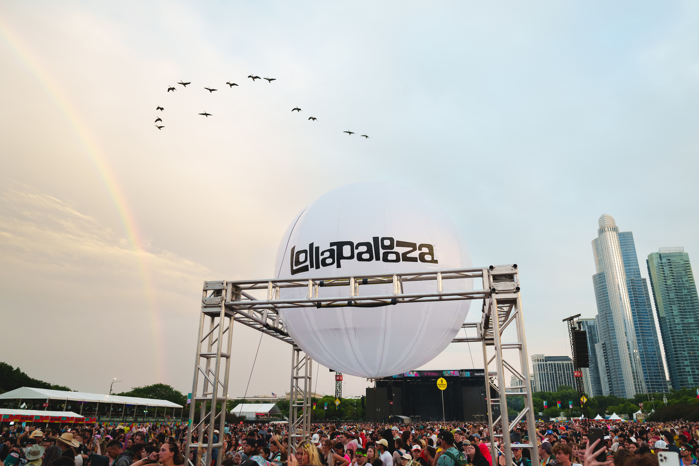 Lollapalooza 2024 Paris Lineup: Unveiling The Power-Packed Schedule